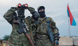 Lính Ukraine ‘giương cờ trắng’ tại Lugansk?