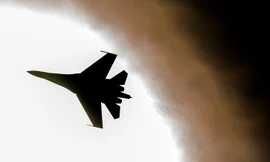 Tiêm kích Su-27 Kazakhstan rơi, hai phi công mất tích