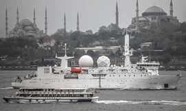 Tàu trinh sát Dupuy de Lom