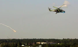 Ukraine mở cuộc tấn công, Donetsk râm ran tiếng súng