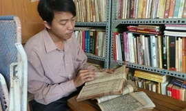 8X và ‘kho báu’ 2.000 đầu sách cổ