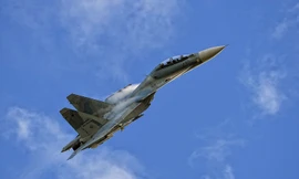 Chiến đấu cơ Su-30M2 hoàn hảo từng chi tiết