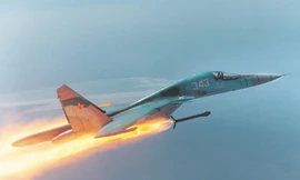 Xem ‘xe tăng bay’ Su-34 thị uy sức mạnh