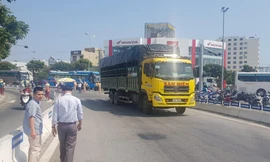 Va chạm xe tải, một phụ nữ tử vong tại chỗ