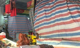 Chợ Hàn thời Covid-19: Nhiều tiểu thương đóng quầy, than trời 