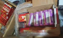 Ngụy trang loa thùng chở 100 hộp pháo điện không rõ nguồn gốc