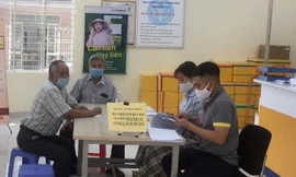 Đà Nẵng bắt đầu chi tiền hỗ trợ do ảnh hưởng dịch COVID-19