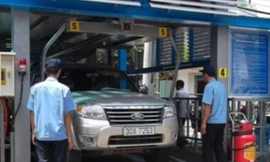 Gara đỗ xe cao tầng: Bỏ tiền chẵn, 'nhặt' tiền lẻ