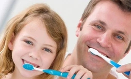 Vệ sinh răng miệng tốt giúp giảm nguy cơ viêm phổi