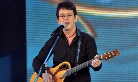 Nhạc sĩ Đức Huy hưởng ứng Giờ trái đất