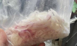 Đà Nẵng: Thêm người dân mua bún tươi về ăn bỗng đổi màu sau một đêm