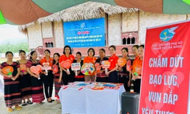 Tập huấn bình đẳng giới, ứng phó với bạo lực cho phụ nữ Cơ Tu