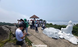 Đà Nẵng mở lại 3 tuyến du lịch bán đảo Sơn Trà