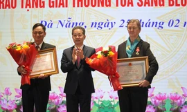 Trao Huân chương Hữu nghị cho 'bà Tây' bán nhà sang Việt Nam giúp hàng ngàn người bệnh