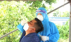 Đà Nẵng thêm 99 ca mắc COVID, Quảng Nam tiêm vắc xin trẻ 12 đến dưới 18 tuổi từ tháng 12