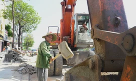 Nhọc nhằn ngược xuôi mưu sinh ở ‘chảo lửa’ Đà Nẵng