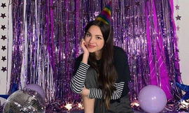 Kristen Stewart, Jared Leto và dàn sao đình đám cover siêu hit của Olivia Rodrigo