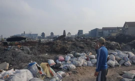 Dân làng nghề tái chế nhôm lớn nhất nước lo mất kế sinh nhai 