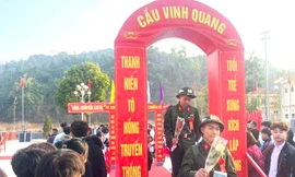 Hơn 2.000 đoàn viên, thanh niên Lai Châu, Điện Biên lên đường nhập ngũ