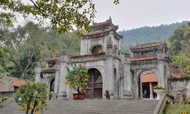 Linh thiêng đền thờ Bà Triệu - nữ tướng yêu kiều như nhụy hoa