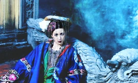 Thí sinh Next Top Model bí ẩn và ma mị