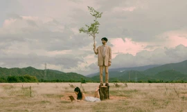 Ra MV mới đúng dịp sinh nhật, Đồng âm quyết đưa "Trốn Tìm" của Đen Vâu lên Top 1 Trending