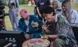 Dàn rapper 2 mùa Rap Việt đổ bộ trại sáng tác Space Jam, thầy trò Binz - Gonzo "bắn rap" cực chất