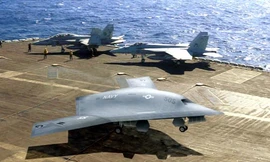 Máy bay không người lái Mỹ vào 'top công nghệ' 2013