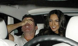 ‘Trùm’ truyền hình hớn hở đón sinh nhật bên bồ cũ