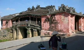 Chùa Cầu nổi tiếng ở Hội An còn có tên gọi là gì? 