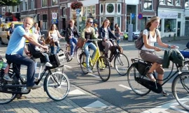 Quốc gia nào dạy về tình dục từ khi trẻ lên 4 tuổi?