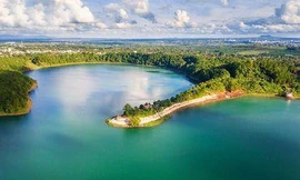 Tỉnh nào của Việt Nam có nghĩa là 'làng hồ'?