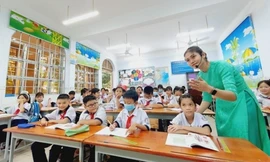 Điểm nhấn giáo dục: Đề xuất chính sách tiền lương mới để thu hút giáo viên