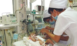 Các bác sĩ đều được dạy về lời thề Hippocrates. Ảnh: L.N