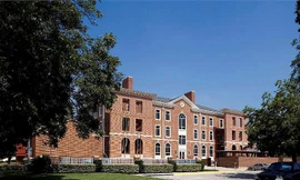 Khám phá ĐH nữ giới Texas