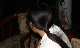 Nữ bác sĩ quay clip 'vui vẻ' từng nhận tiền của sếp