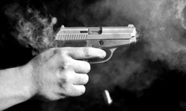 Thanh niên chạy từ Đồng Nai đến Bình Dương nổ 5 phát súng giải cứu bạn gái