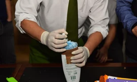 Ma túy tổng hợp được ngụy trang trong lô hàng hóa mỹ phẩm vận chuyển từ Đức về Việt Nam qua đường hàng không