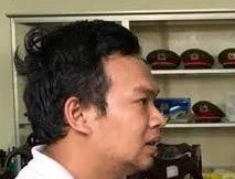  Vào nhà nghỉ với bạn trai quen qua mạng, cô gái bị lột sạch tài sản