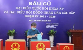 Bộ trưởng Tô Lâm tiến hành bỏ phiếu bầu cử