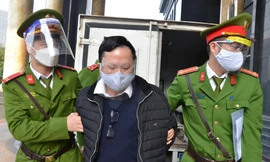 Cấp bằng giả, cựu Hiệu trưởng Đại học Đông Đô bị đề nghị 12 - 13 năm tù 