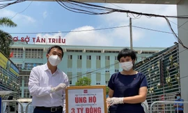 Trao tặng 2.800 bộ kit xét nghiệm trị giá 1 tỷ đồng cho Bắc Ninh