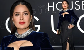 'Bom gợi cảm' Salma Hayek mặc xẻ ngực 'nhức mắt' tại sự kiện