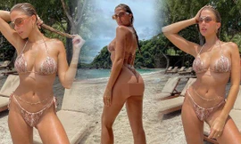 Mẫu nội y 9x gợi cảm với bikini, phô body nảy nở 'hoàn toàn tự nhiên'