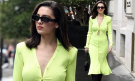 Bạn gái Liam Payne diện mốt không nội y 'nóng mắt'