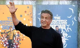 'Huyền thoại Rambo' Sylvester Stallone phong độ ở tuổi 75
