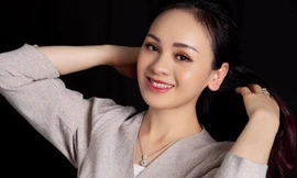 Showbiz 25/5: Vì sao MC Minh Anh 'mất tích' 6 năm trên VTV?