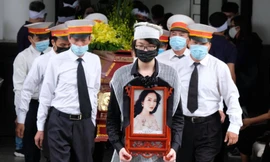 Tiễn biệt Hoa hậu Nguyễn Thu Thuỷ