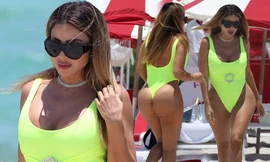 Vợ cũ huyền thoại bóng rổ Scottie Pippen mặc áo tắm 'bốc lửa' ở tuổi 47