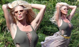 Hoa hậu Thuỵ Điển chụp ảnh đồ bơi, đẹp ngỡ ngàng ở tuổi 46